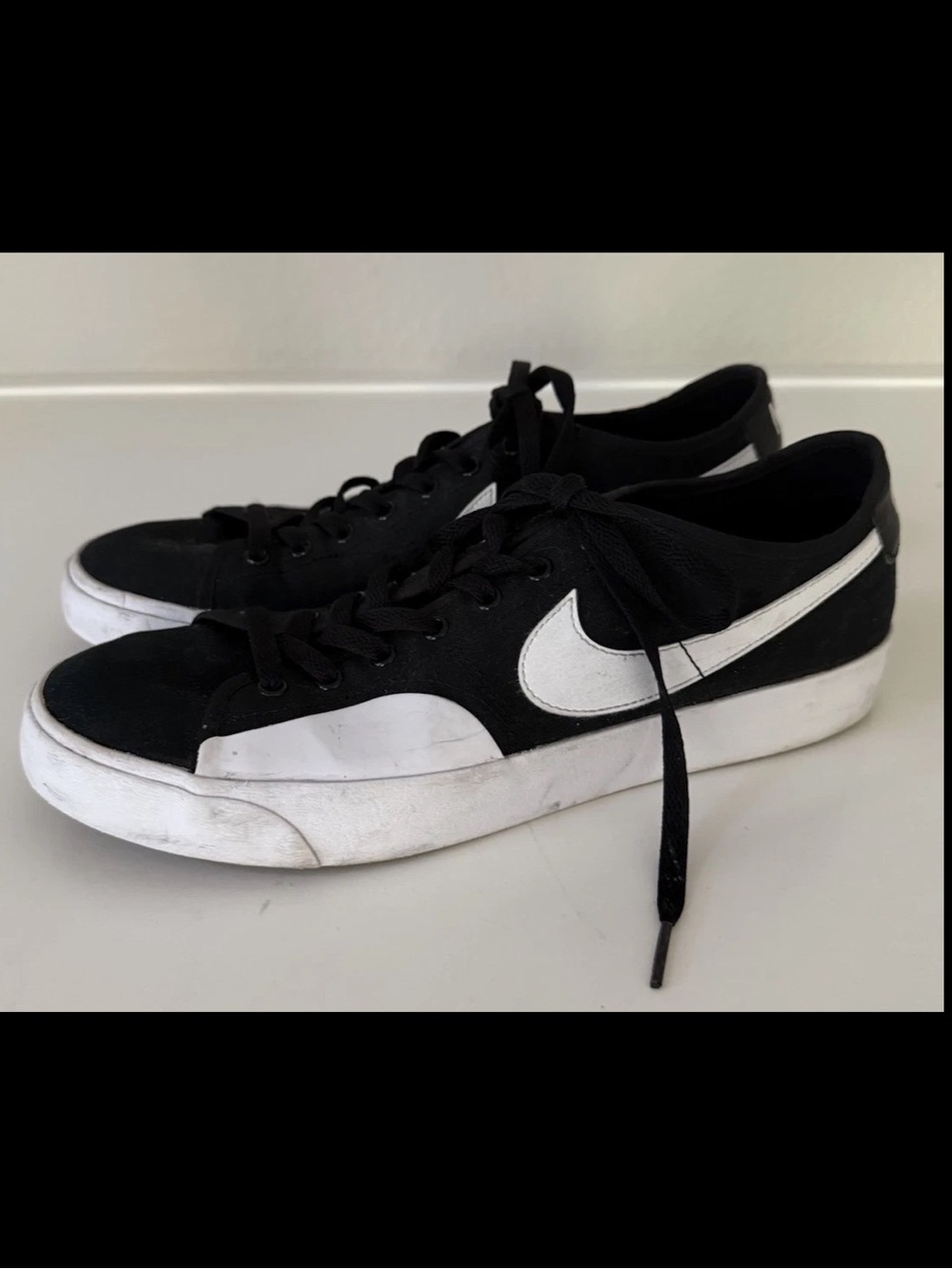 Nike SB Blazer Court Men`s Shoes Athletic Sneakers Black White Size 10
